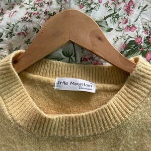 Little Mountain Vancouver | Oversized Knit Sweater Vest - Mustard Yellow